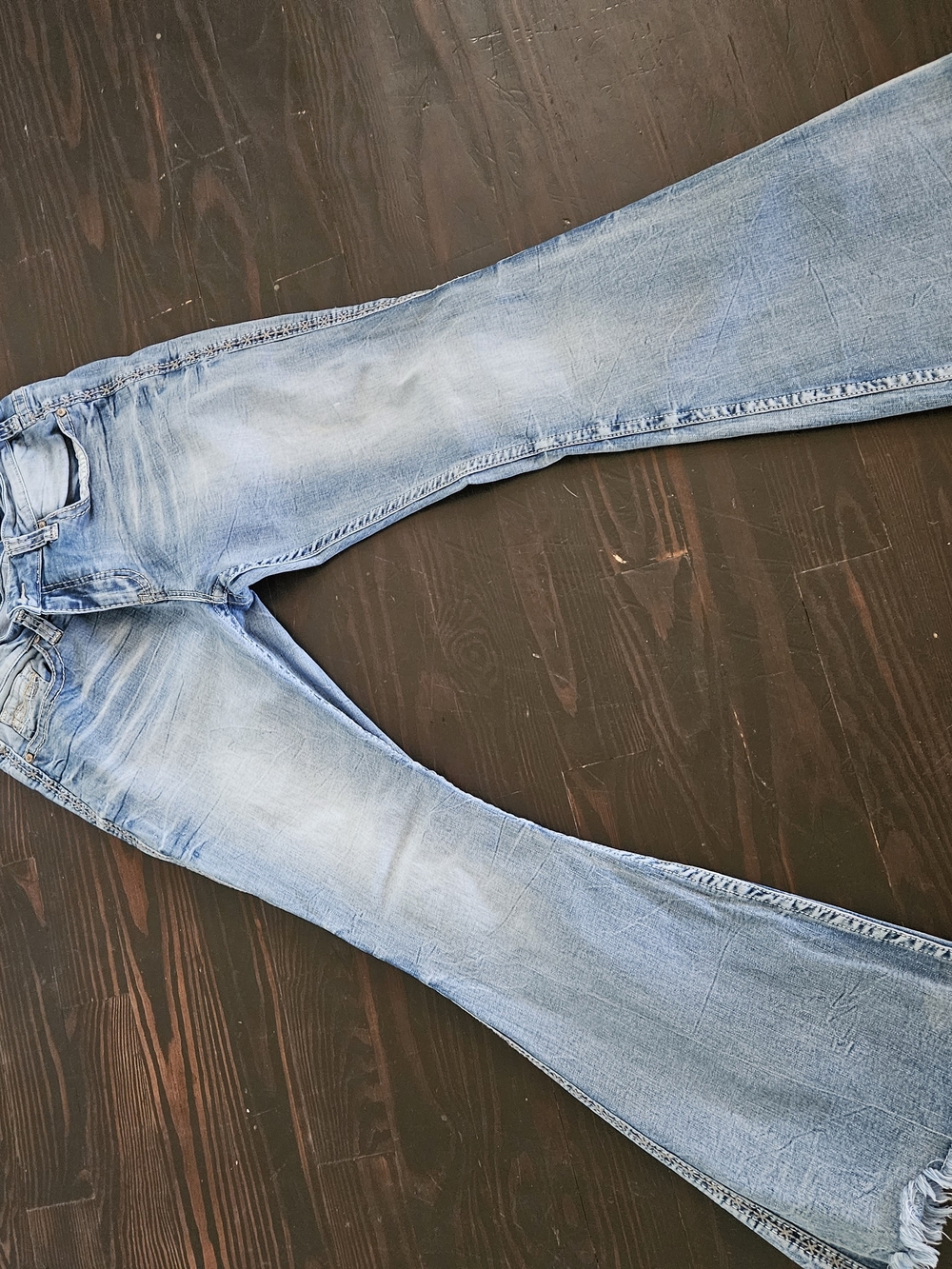 Cowgirl TUFF light wash FLARE jeans